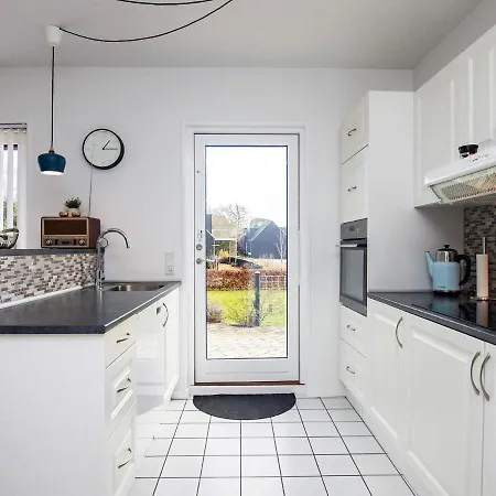 Luxury Retreat By Sea - By Traum